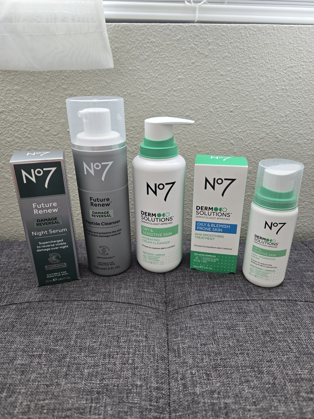 No7 Skincare Set - White & Green Packaging